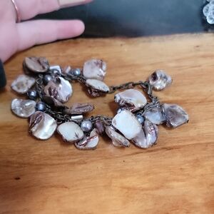 Elegant Shell Bracelet with Silver Accents